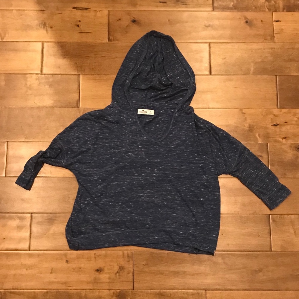 HOLLISTER HOODED TOP